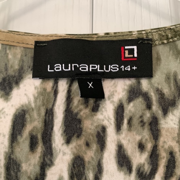 LauraPlus Ladies top - Picture 4 of 8